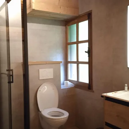 בקתה Sumptuous With Breathtaking Mountain Views