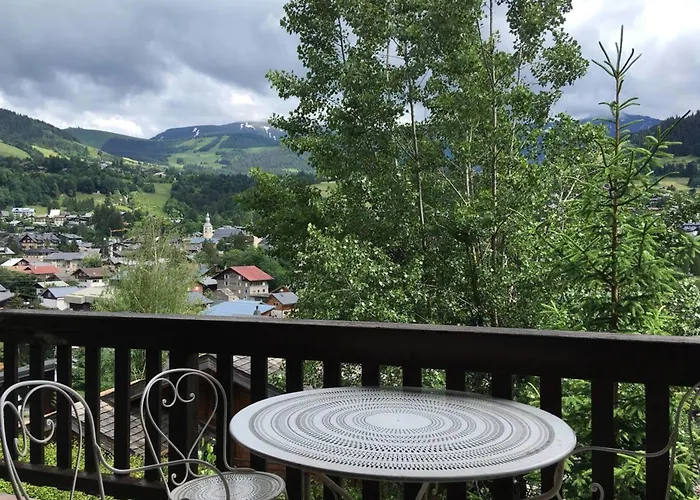 Sumptuous With Breathtaking Mountain Views Megève