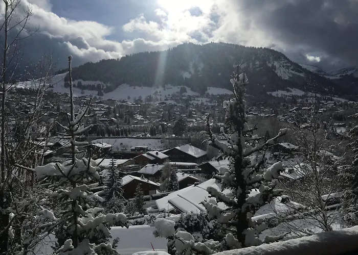 Sumptuous With Breathtaking Mountain Views Chalet *