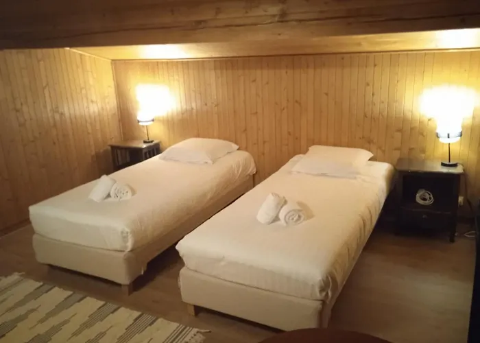 Sumptuous With Breathtaking Mountain Views