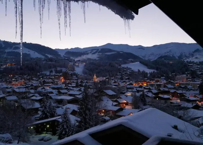 Alpehytte Sumptuous With Breathtaking Mountain Views Megève